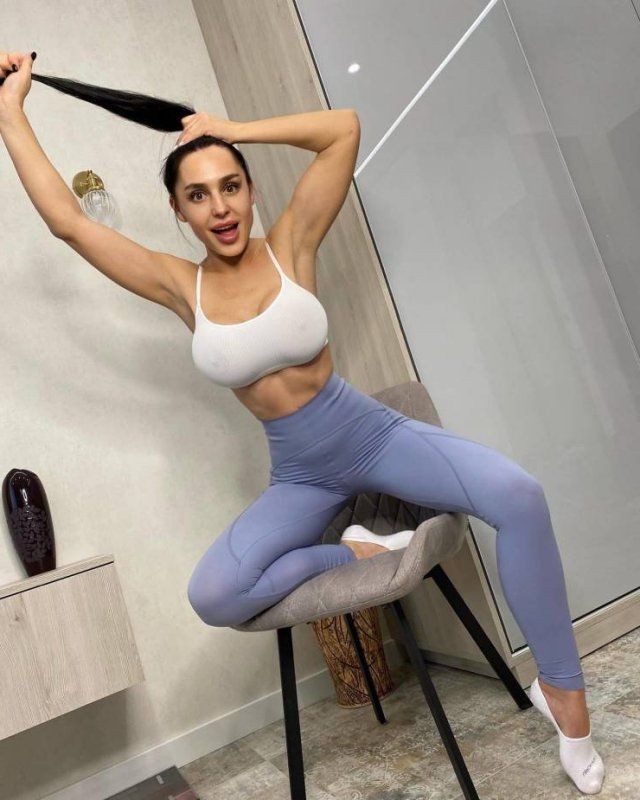 Спортивные девушки