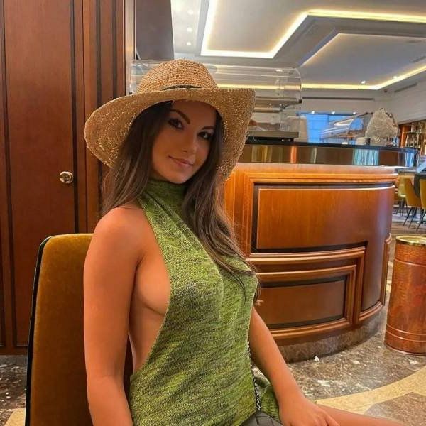 Девушки Вид сбоку